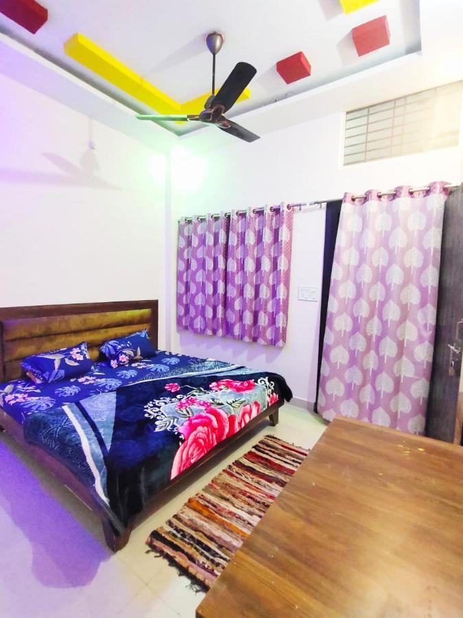 Deviksha Home Stay Ujjain Exterior photo