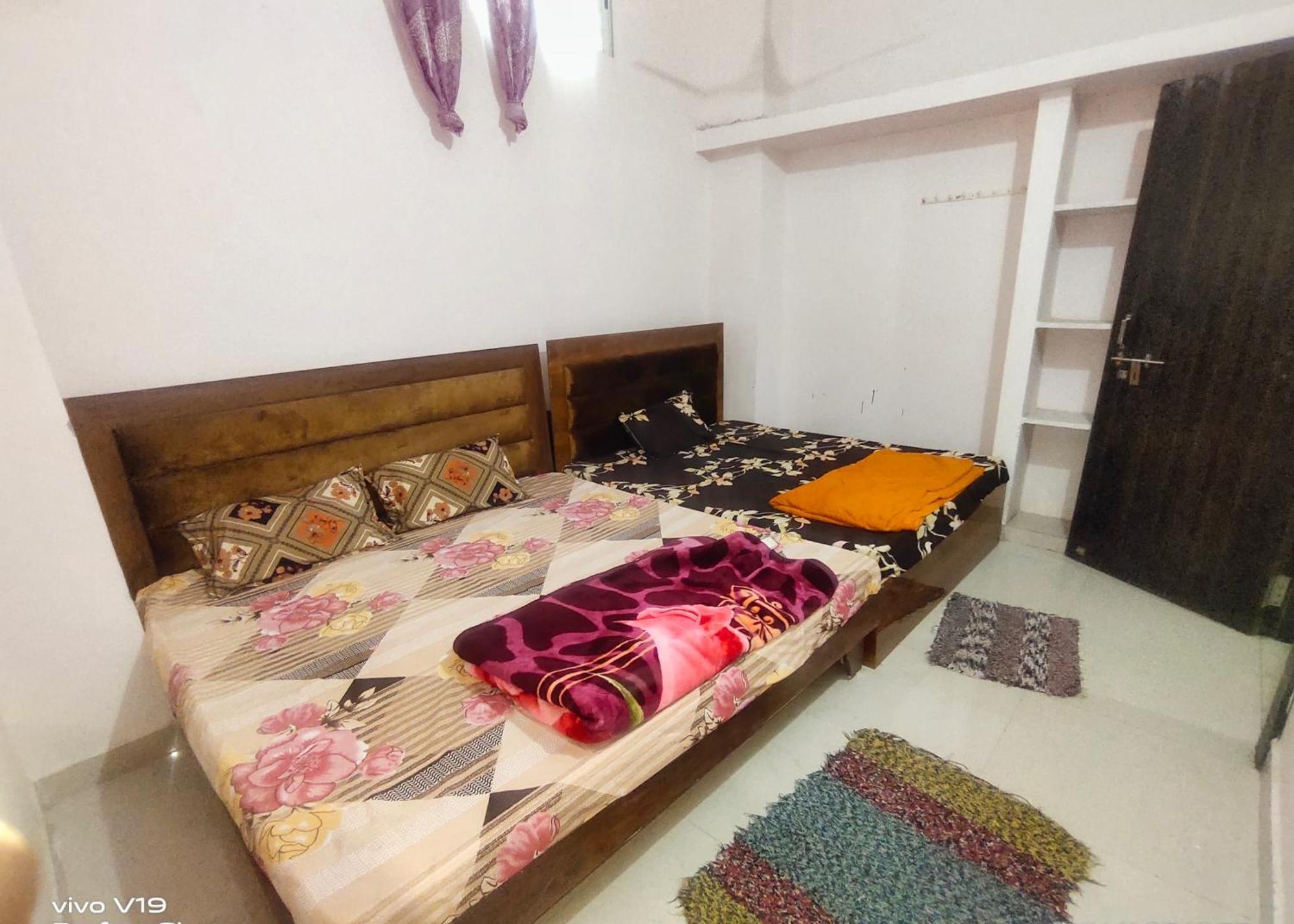 Deviksha Home Stay Ujjain Exterior photo