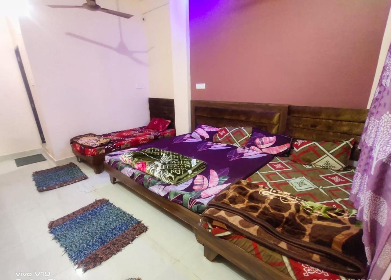 Deviksha Home Stay Ujjain Exterior photo